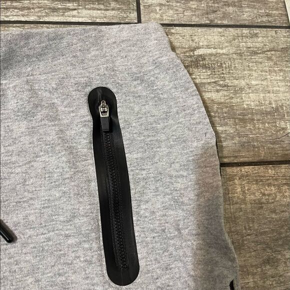 Fabletics Amara Skirt - Picture 3 of 6